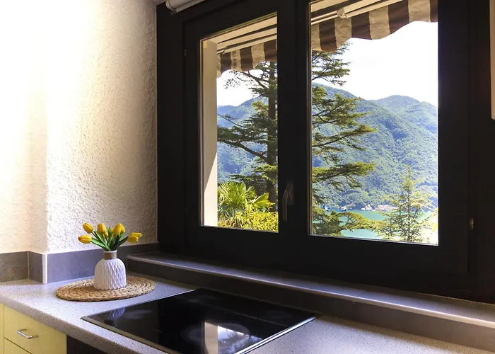 La Castignola Con Vista Di E Giardino Condiviso Διαμέρισμα *